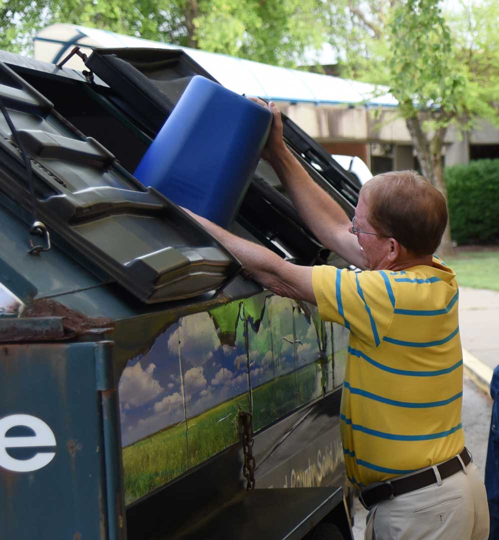 floyd county man recycling